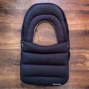 ✨SOLD✨NEW Nuna PIPA series Winter Footmuff Car Seat Cover